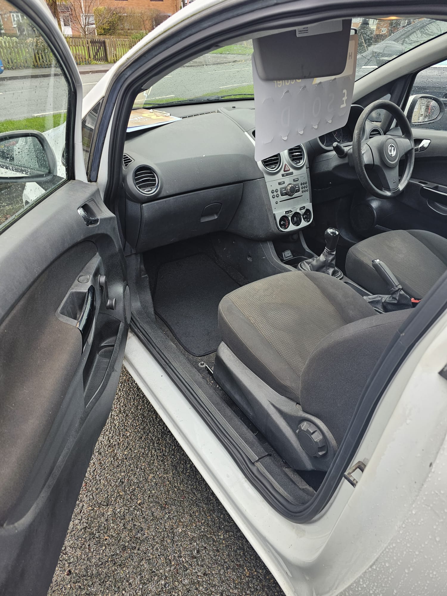 
								2013 Vauxhall Corsa Van full									