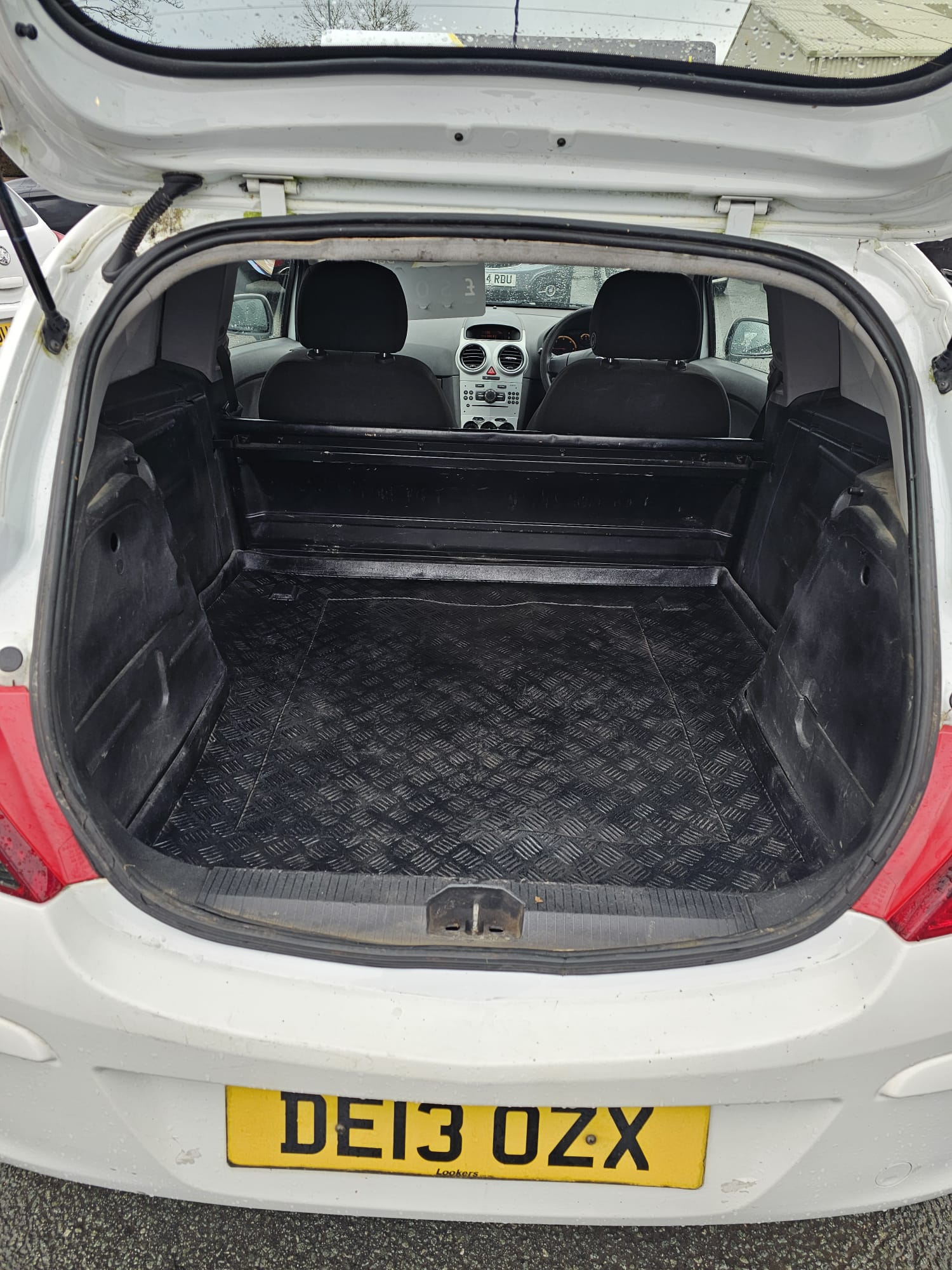 
								2013 Vauxhall Corsa Van full									