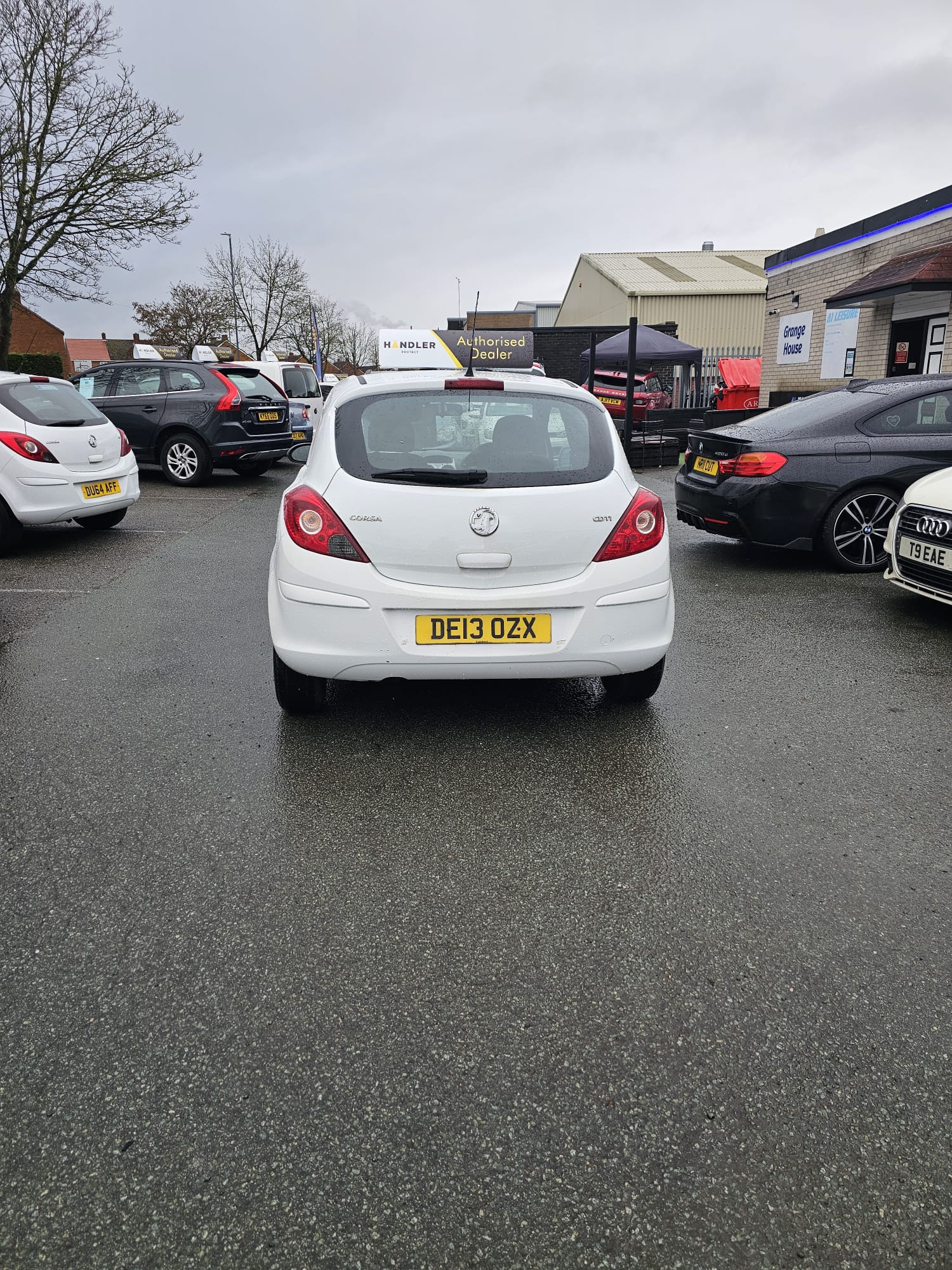 
								2013 Vauxhall Corsa Van full									