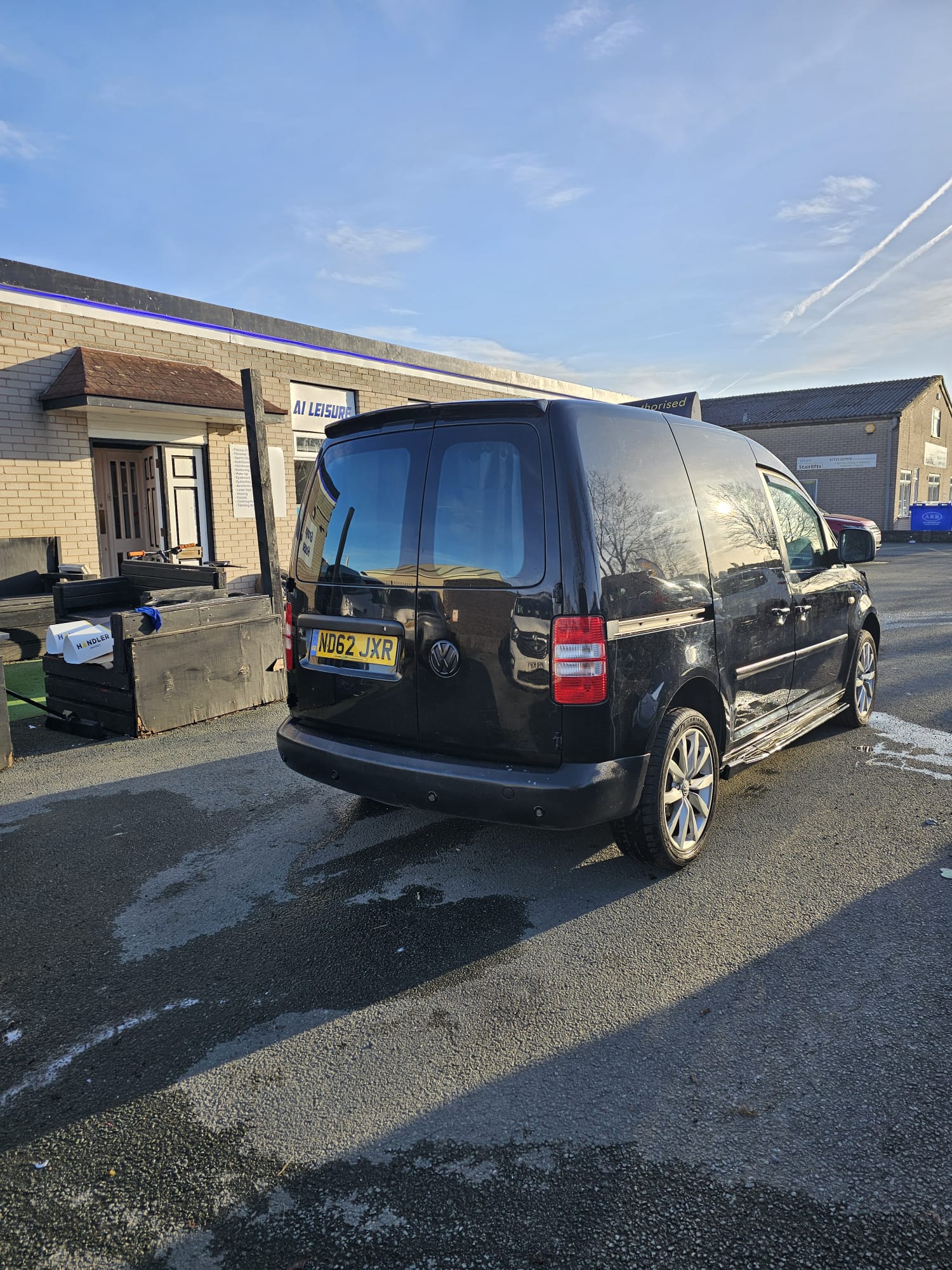 
								2012 Volkswagen Caddy full									