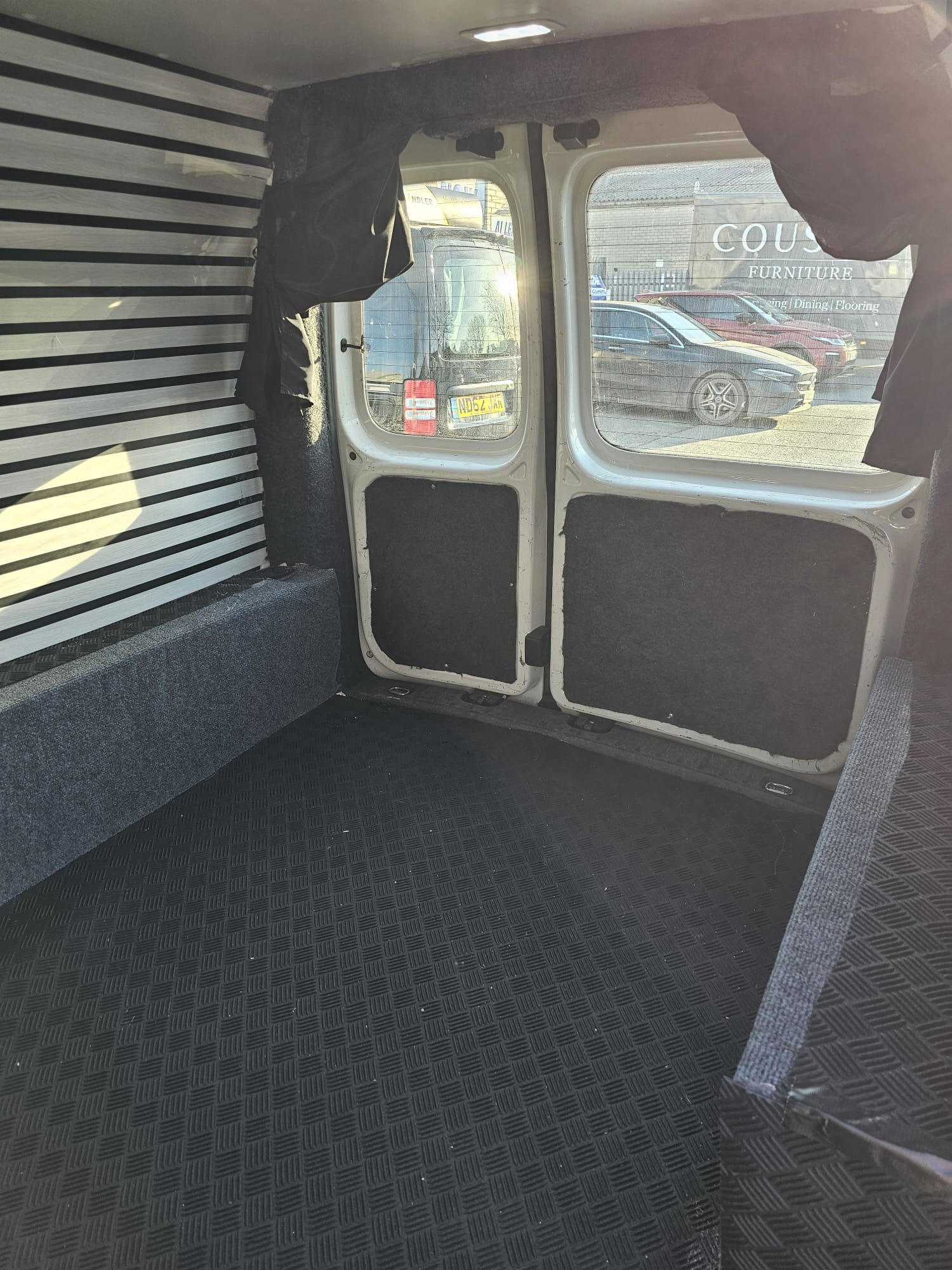 
								2019 Volkswagen Caddy full									