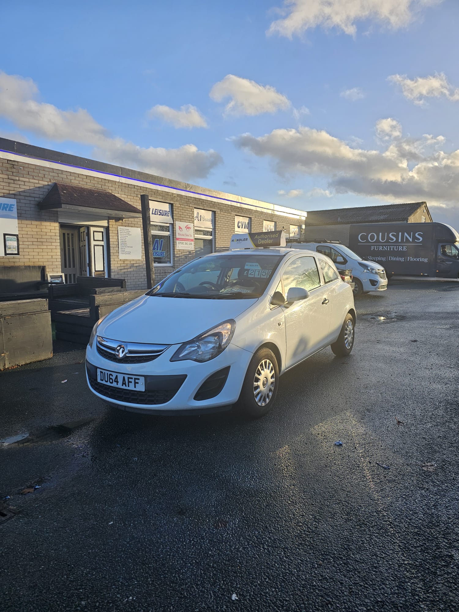 
								2014 Vauxhall Corsa full									