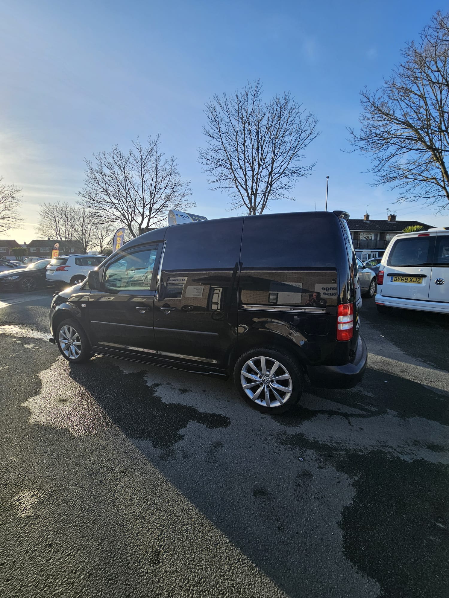 
								2012 Volkswagen Caddy full									