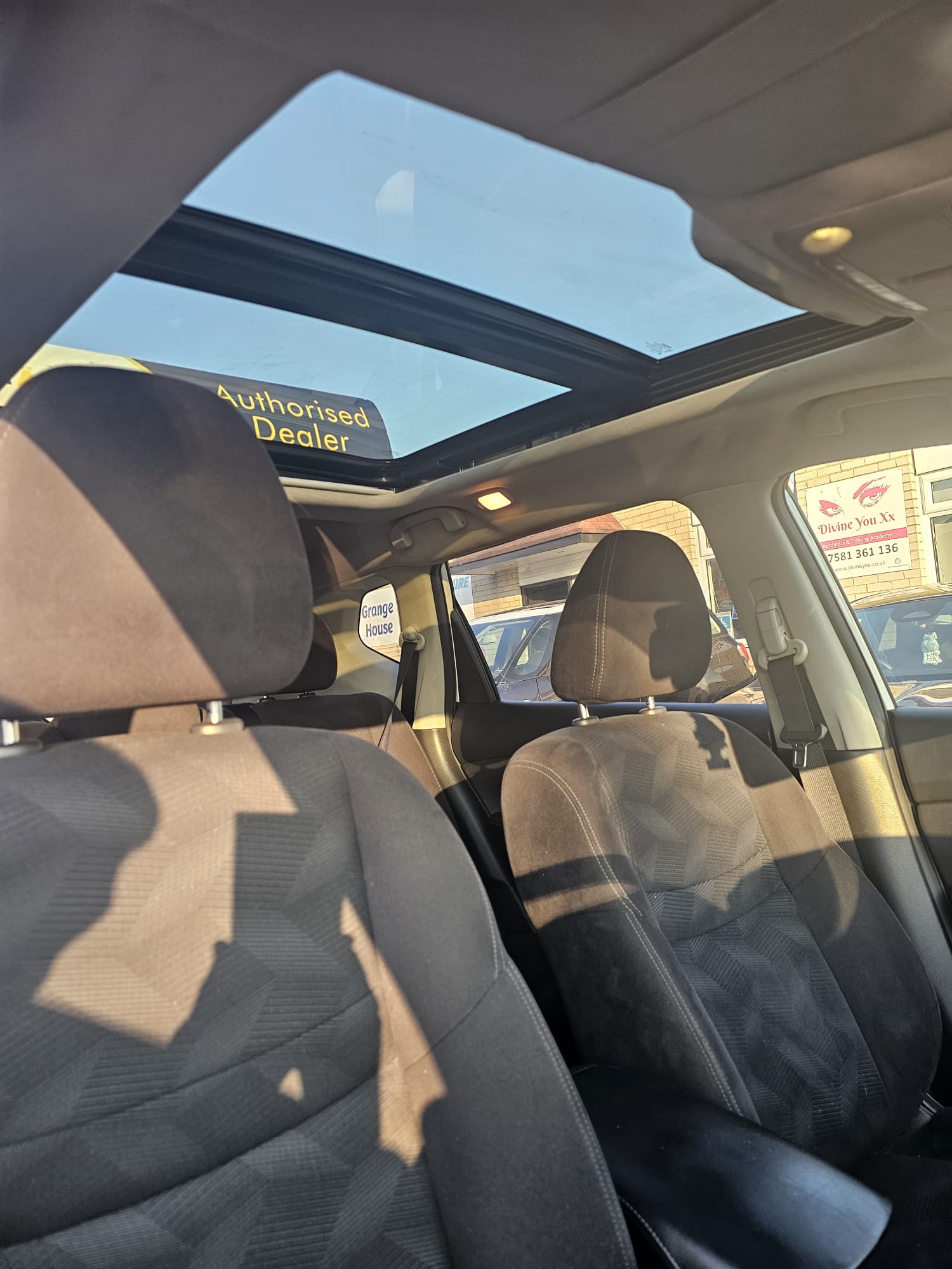 
								2015 Nissan X Trail full									